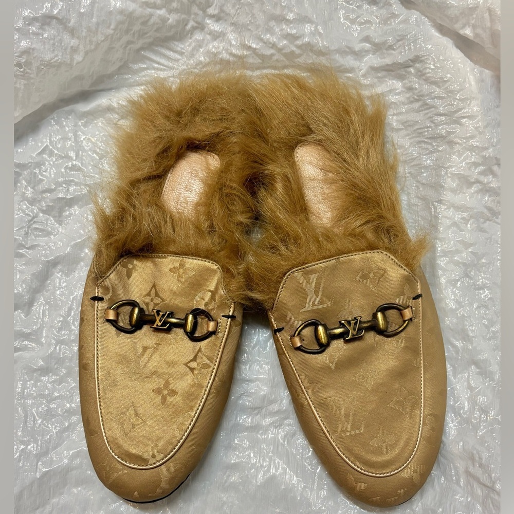 Elegant Brown Fur Lined Women's Loafers